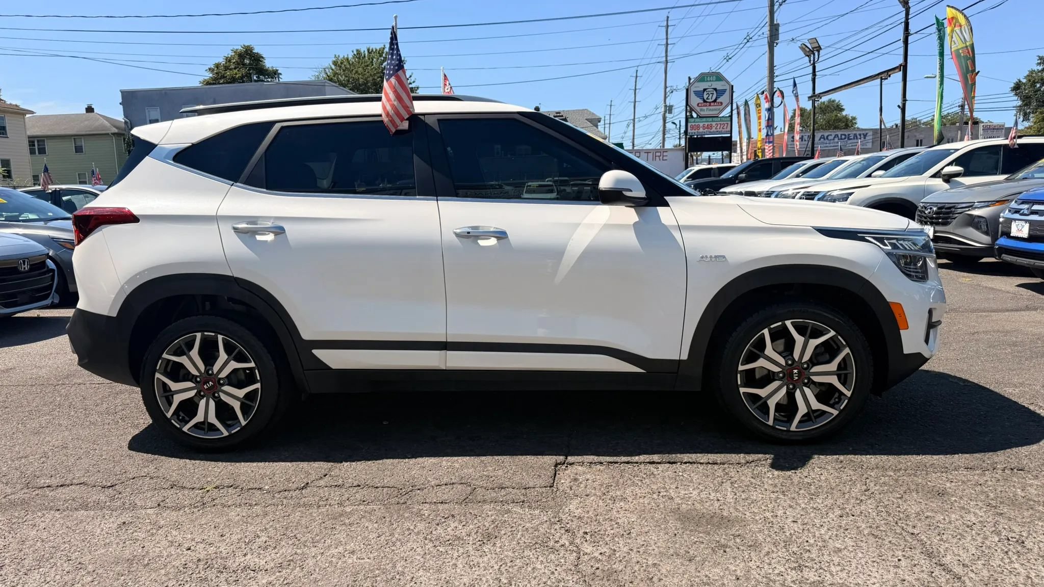 Used 2021 Kia Seltos SX AWD/4WD image 11