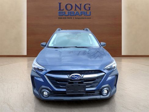Certified 2025 Subaru Outback image 3
