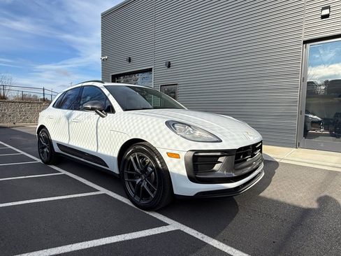 New 2026 Porsche Macan Turbo image 9