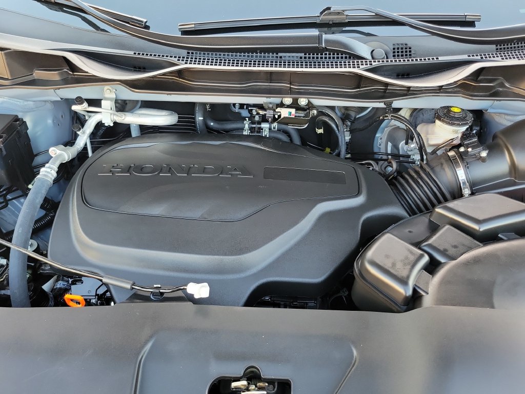 Used 2024 Honda Odyssey Sport image 32