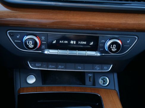 Used 2023 Audi Q5 2.0T Premium Plus image 23