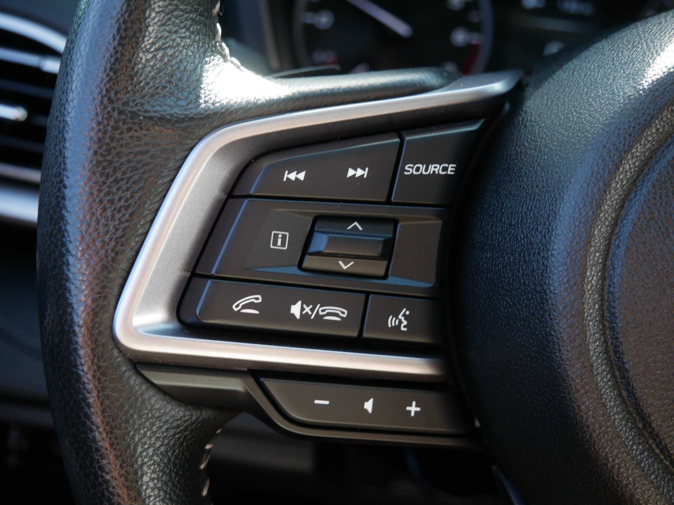 Used 2023 Subaru Outback Limited AWD/4WD image 33