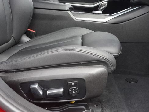 Used 2021 BMW 330e w/ Convenience Package RWD image 29