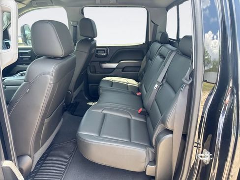 Used 2018 Chevrolet Silverado 1500 LT w/ All Star Edition AWD/4WD image 22