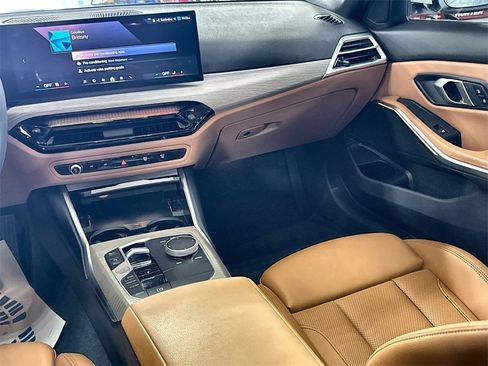 Used 2025 BMW 330i Sedan image 28