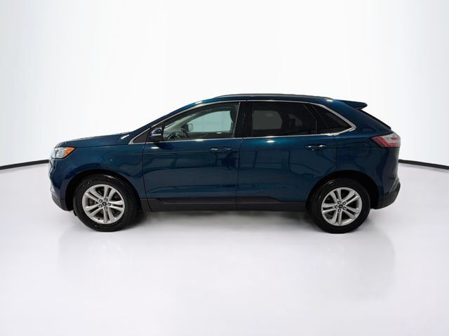 Used 2020 Ford Edge SEL w/ Convenience Package AWD/4WD image 4