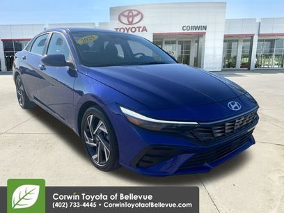Used 2025 Hyundai Elantra SEL