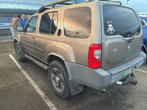 Used 2004 Nissan Xterra SE S/C w/ (Vdc) Dynamic Control Pkg image 4