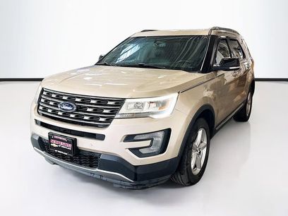 Used 2017 Ford Explorer XLT w/ Equipment Group 202A