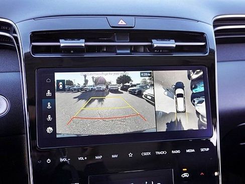 Certified 2024 Hyundai Tucson Limited AWD/4WD image 31