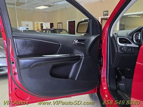 Used 2013 Dodge Journey American Value Package FWD image 11