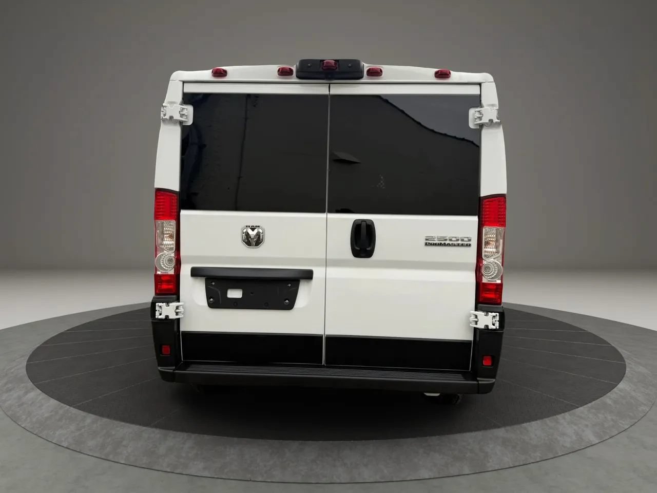 Used 2025 RAM ProMaster 2500 w/ U-Haul Equipment Group FWD image 6