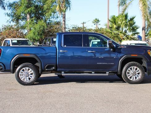 Used 2020 GMC Sierra 2500 Denali w/ Denali Ultimate Package image 11