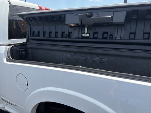 Used 2020 RAM 2500 Limited AWD/4WD image 23