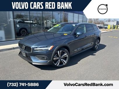 Used 2025 Volvo V60 B5 Cross Country Plus