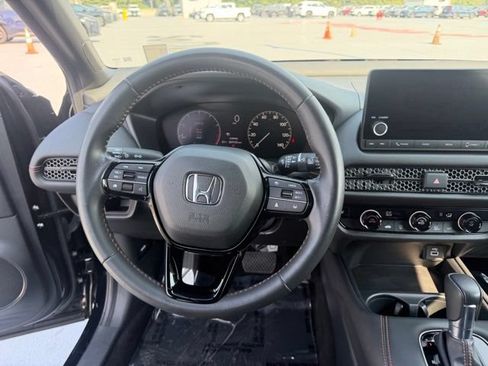 Certified 2024 Honda HR-V Sport image 17