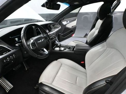 Used 2018 Genesis G80 3.3T Sport image 21