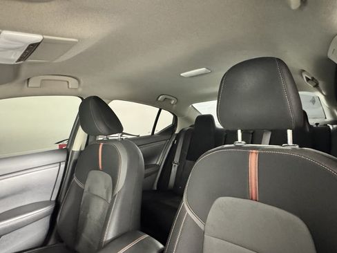 Used 2021 Nissan Sentra SR FWD image 13