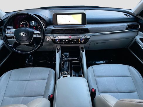 Used 2022 Kia Telluride EX image 24