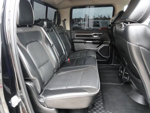 Used 2021 RAM 1500 Laramie w/ Off Road Group AWD/4WD image 7