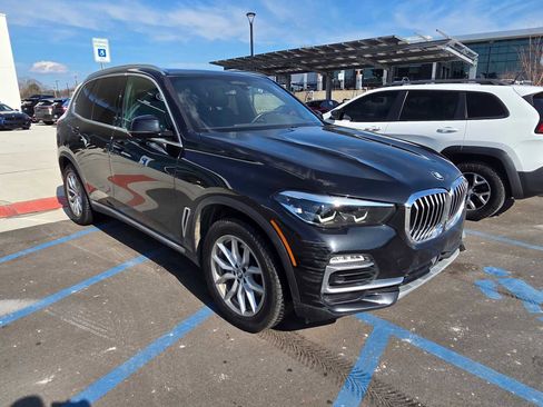 Used 2021 BMW X5 xDrive40i image 3