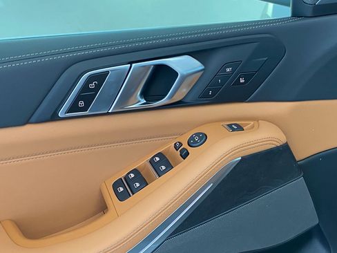 New 2026 BMW X5 xDrive40i w/ Climate Comfort Package image 24