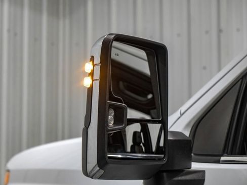 Used 2022 Chevrolet Silverado 3500 High Country image 41