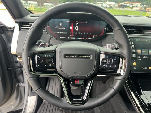 Used 2025 Land Rover Range Rover Sport SV Edition Two AWD/4WD image 20