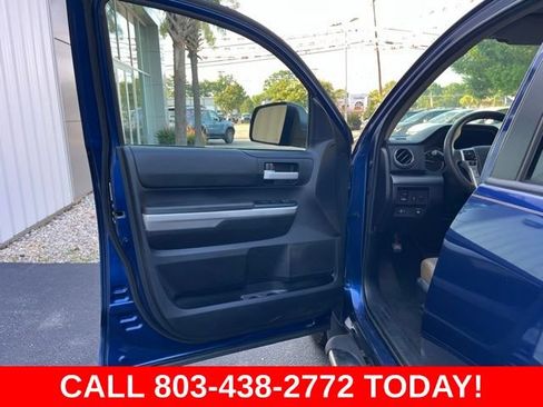 Used 2015 Toyota Tundra SR5 w/ SR5 Upgrade Package RWD image 4