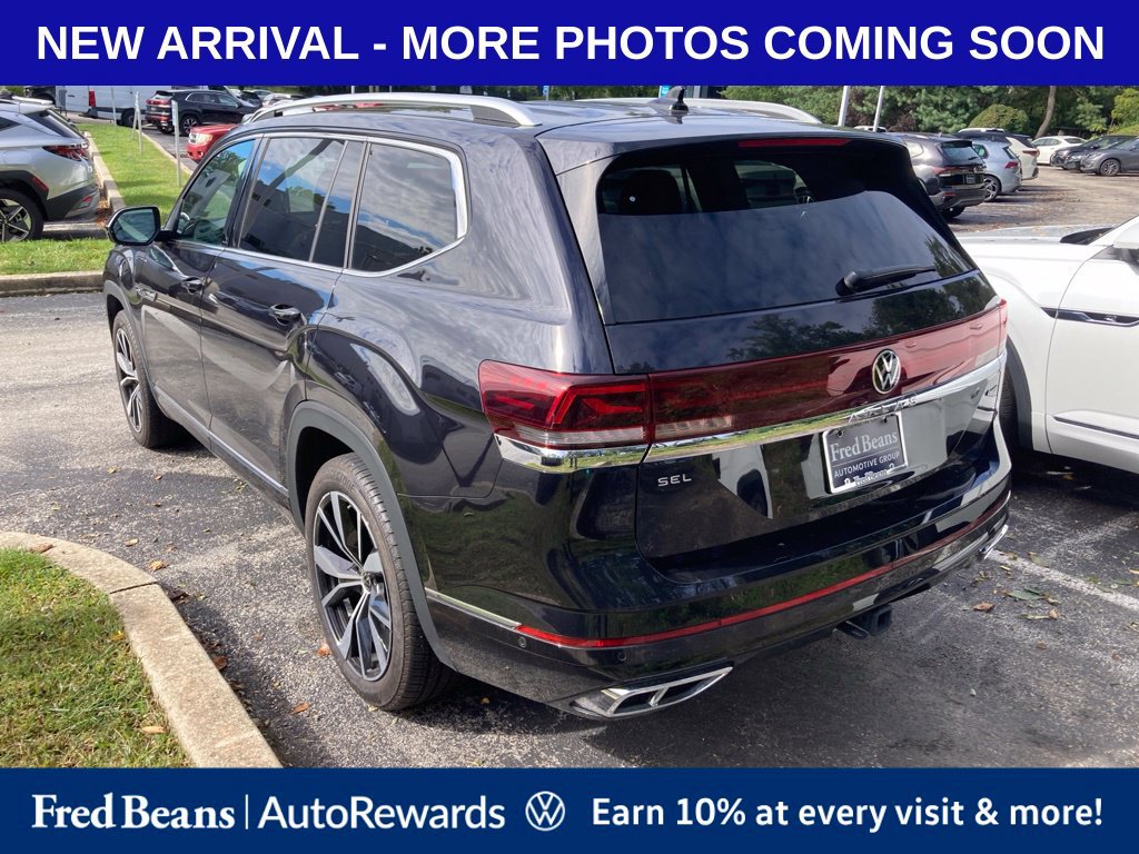 Used 2026 Volkswagen Atlas SEL Premium R-Line AWD/4WD image 4