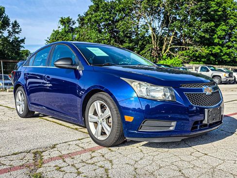 Used 2012 Chevrolet Cruze LS w/ Connectivity Package FWD image 1