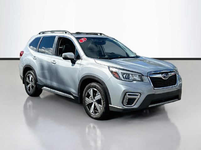 Used 2020 Subaru Forester Touring AWD/4WD image 2