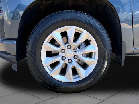 Used 2022 Chevrolet Silverado 1500 Custom RWD image 11
