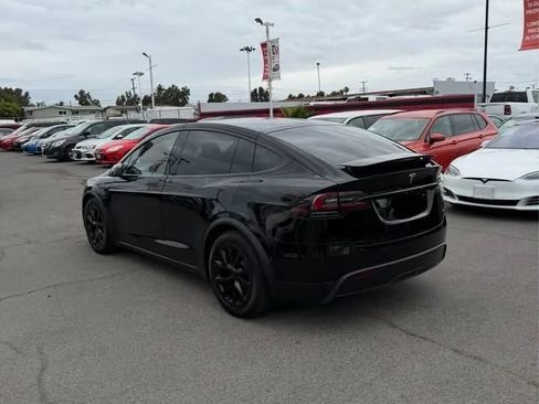 Used 2022 Tesla Model X AWD/4WD image 3