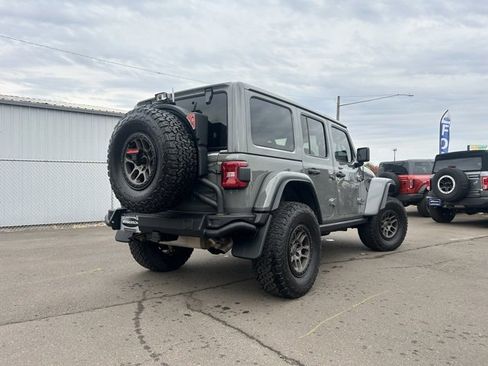 Used 2022 Jeep Wrangler Unlimited Rubicon w/ Xtreme Recon 35" Tire Package image 5