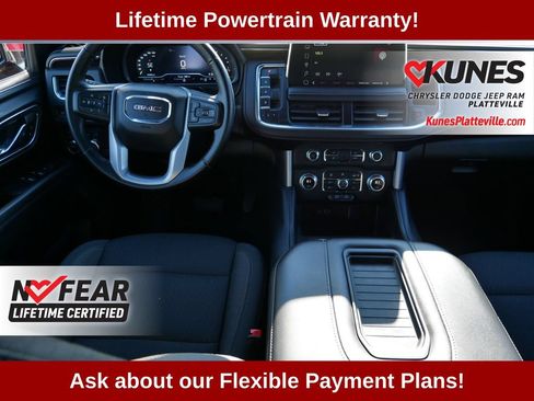 Used 2023 GMC Yukon SLE AWD/4WD image 16