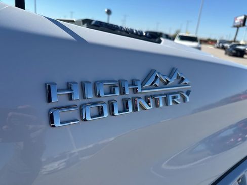 Used 2024 Chevrolet Silverado 2500 High Country w/ Technology Package image 50