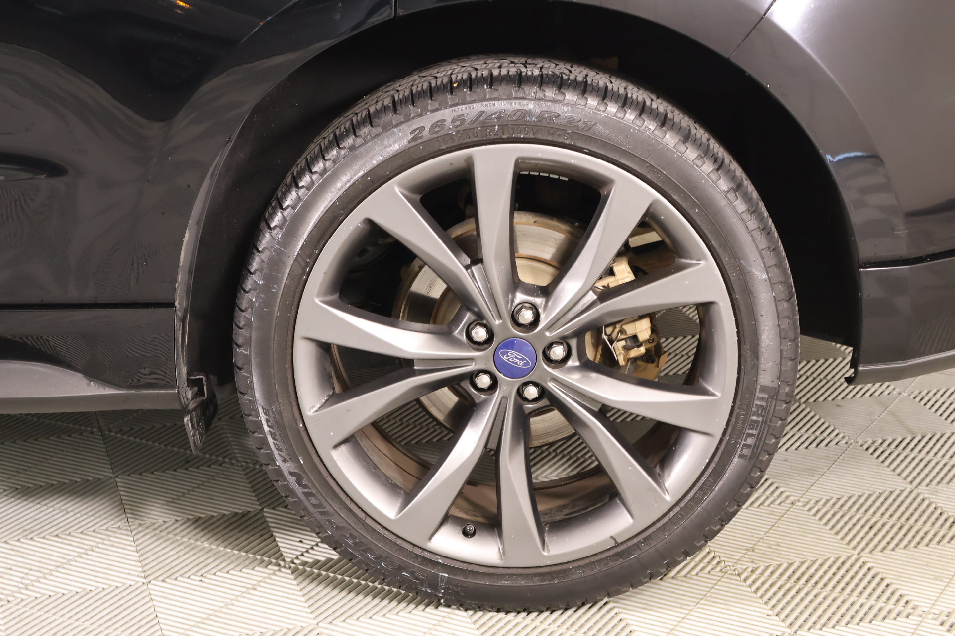 Used 2018 Ford Edge Sport w/ Technology Package AWD/4WD image 20