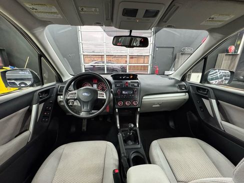 Used 2014 Subaru Forester 2.5i image 29