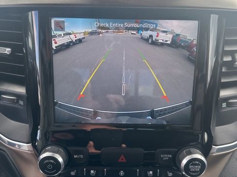 Used 2022 RAM 1500 Laramie image 50