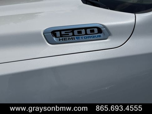 Used 2022 RAM 1500 Limited AWD/4WD image 10