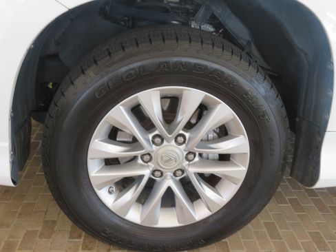 Used 2014 Lexus GX 460 w/ Premium Package image 7