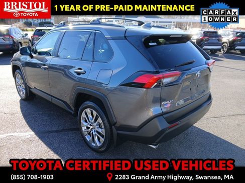 Certified 2023 Toyota RAV4 XLE Premium image 5