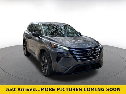 Used 2025 Nissan Rogue SV