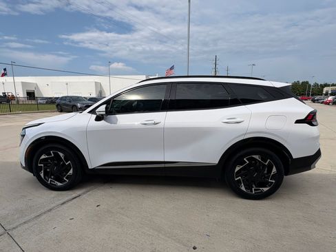 Used 2023 Kia Sportage SX FWD image 5
