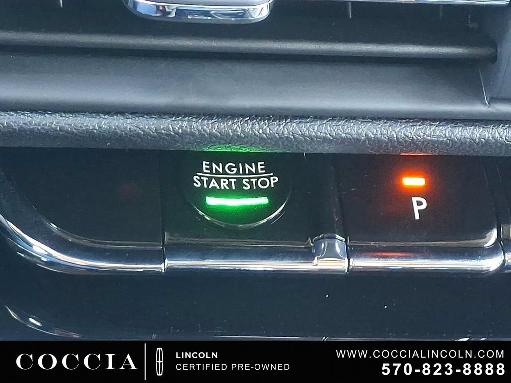 Certified 2023 Lincoln Corsair AWD image 25