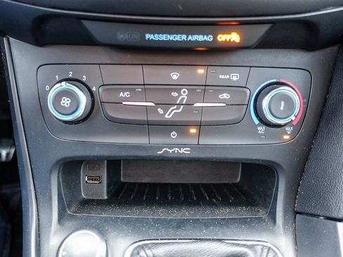 Used 2016 Ford Focus ST image 23