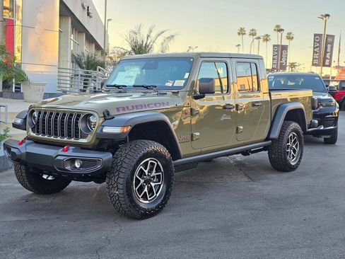 New 2026 Jeep Gladiator Rubicon w/ Steel Power Dome Hood Package AWD/4WD image 3