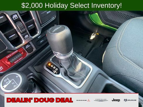 New 2025 Jeep Gladiator Willys image 24