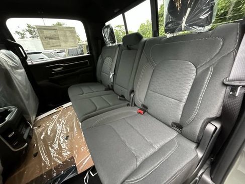Used 2025 RAM 1500 Big Horn AWD/4WD image 13